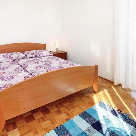 Awesome Apartment In Portoroz With Wifi エクステリア 写真