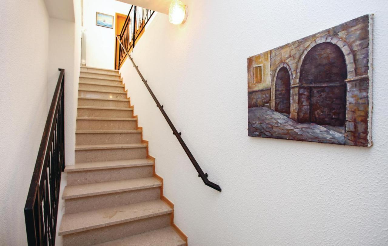 Awesome Apartment In Portoroz With Wifi エクステリア 写真